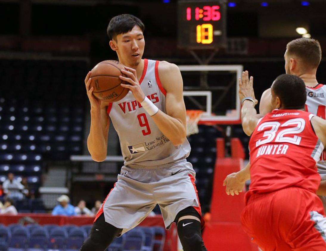 关于转会期CBA常规赛传出新动向;浙江队临场应变;管理层表态——底气十足;临场指挥获称赞的信息 关于转会期CBA常规赛传出新动向;浙江队临场应变;管理层表态——底气十足;临场指挥获称赞的信息